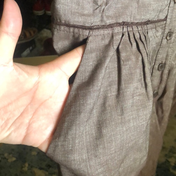 Pleated button down outfit - Picture 6 of 8